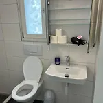 Tom Apartment *
