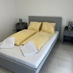 Tom * Интерлакен
